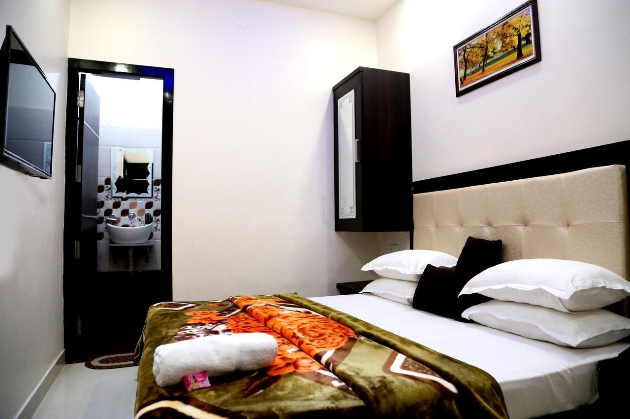 Hotel Chohan Residency アムリトサル エクステリア 写真